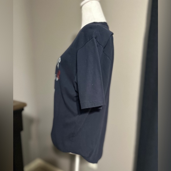 Big Cotton super soft tee, Atlantis Paradise Island, pet/smoke free home. Large - Picture 3 of 7